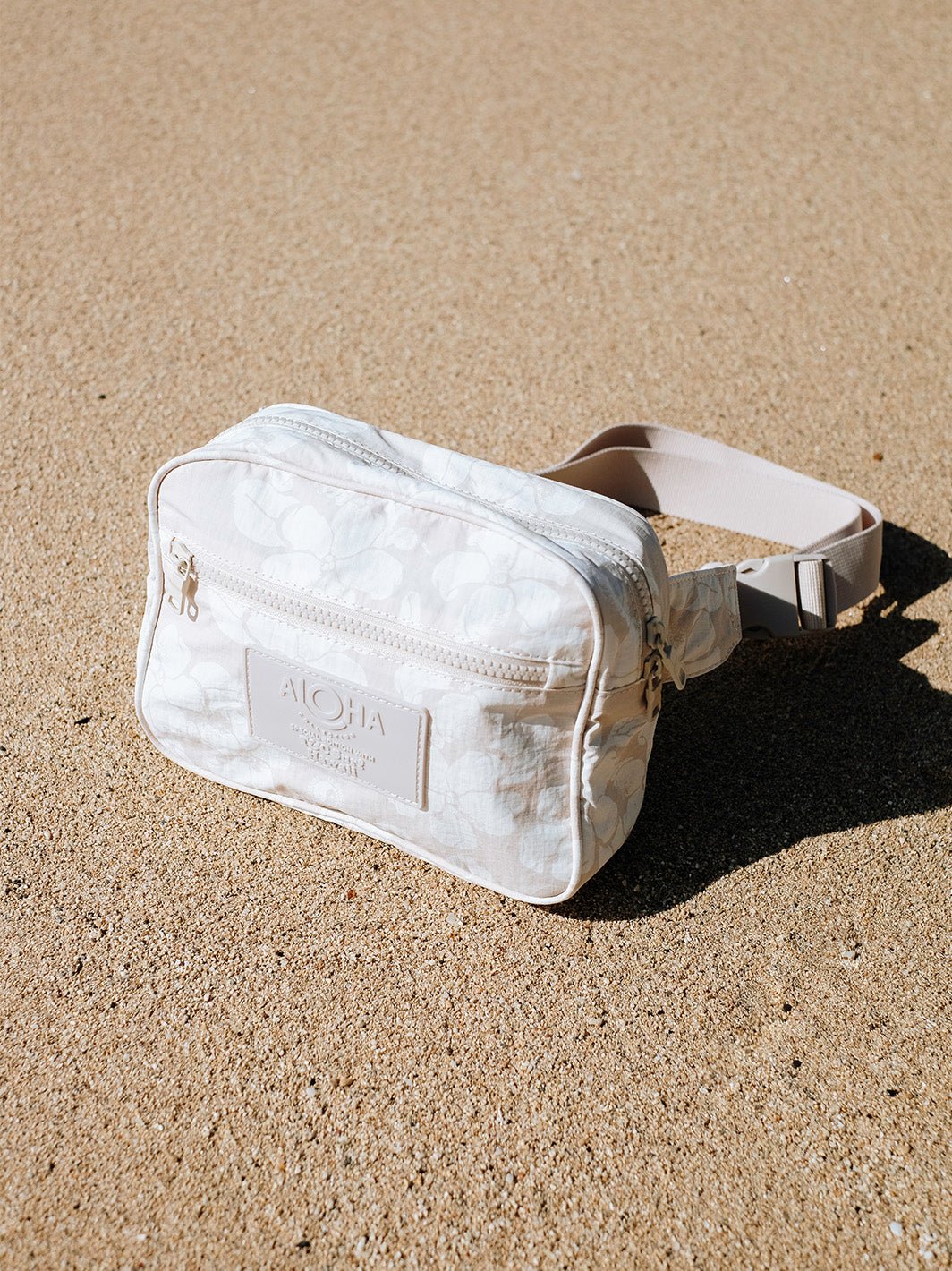 Aloha Collection Puakenikeni Distressed Hip Pack - Image 5