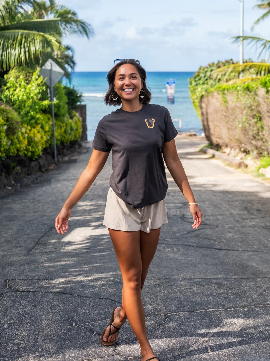 More Lei Classic Tee - Image 9