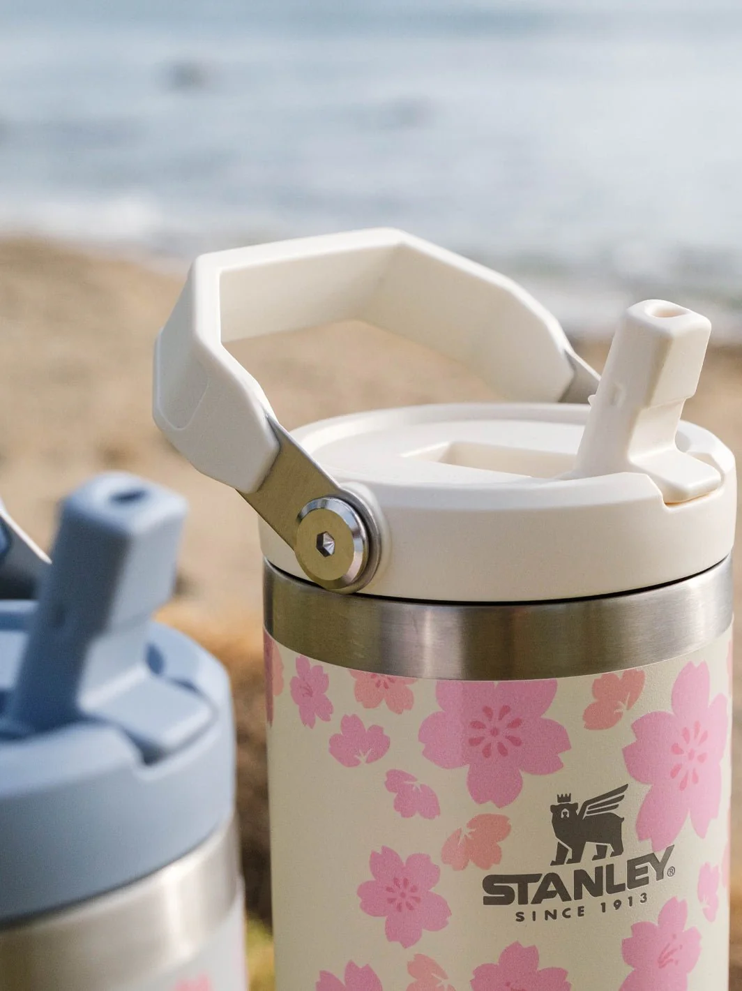 T&C Surf 30 oz Cute Sakura Stanley The IcefIow™ Flip Straw Tumbler - Image 3