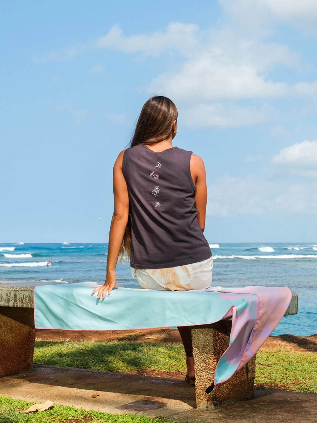 Simple Puakeni Lei Muscle Tank - Image 4